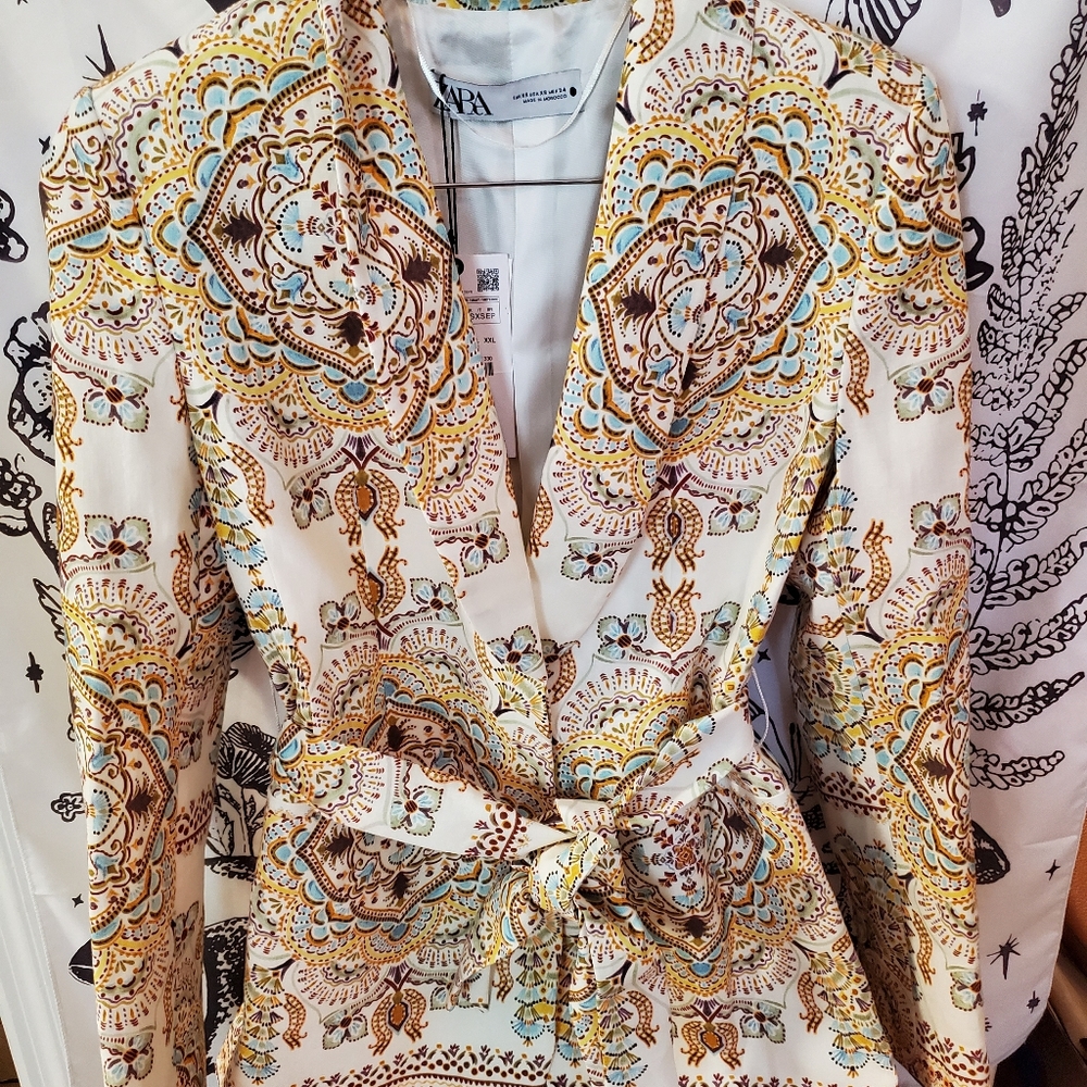 NWT ZARA BLAZER SIZE XS 7590 / 016
